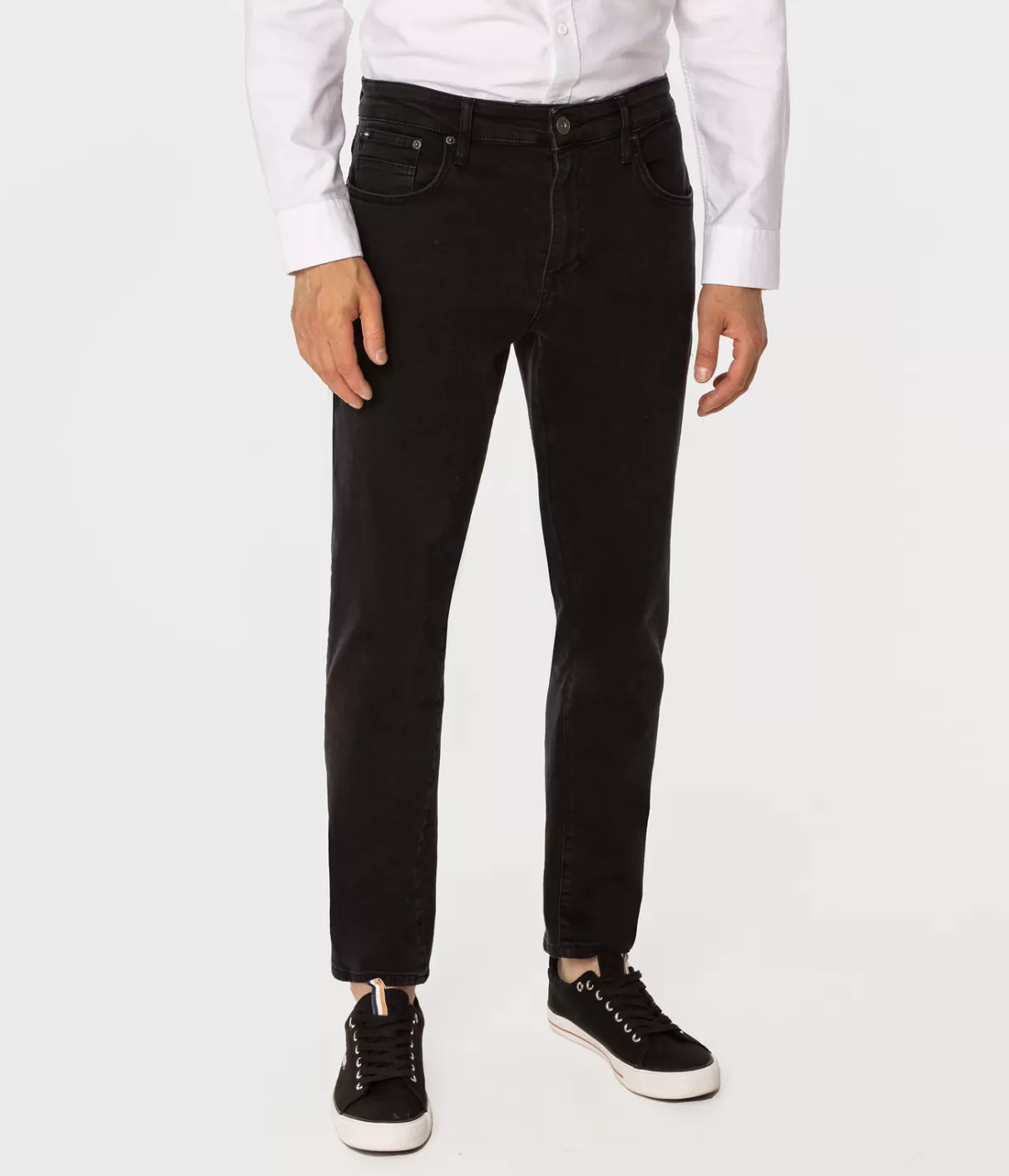 Jeansy męskie tapered slim LONDON 1089 BLACK-Lee Cooper Sale