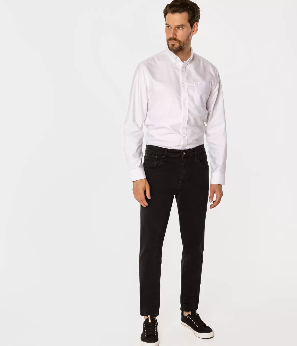 Jeansy męskie tapered slim LONDON 1089 BLACK-Lee Cooper Sale