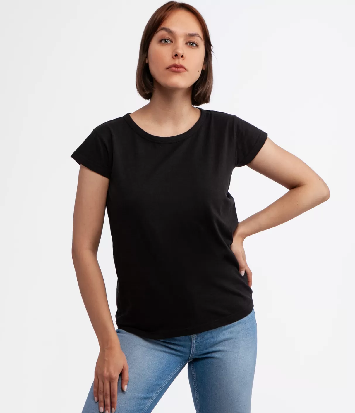 T-shirt OLGA 4045 BLACK-Lee Cooper Outlet